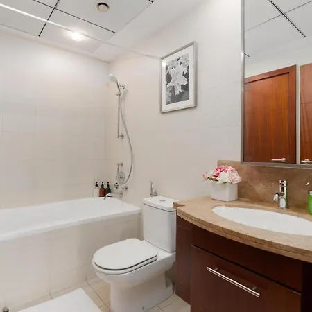 Ultimate Stay 2 Bedroom Next To Burj Khalifa With Opera With Fountain Views Dubai Exterior photo