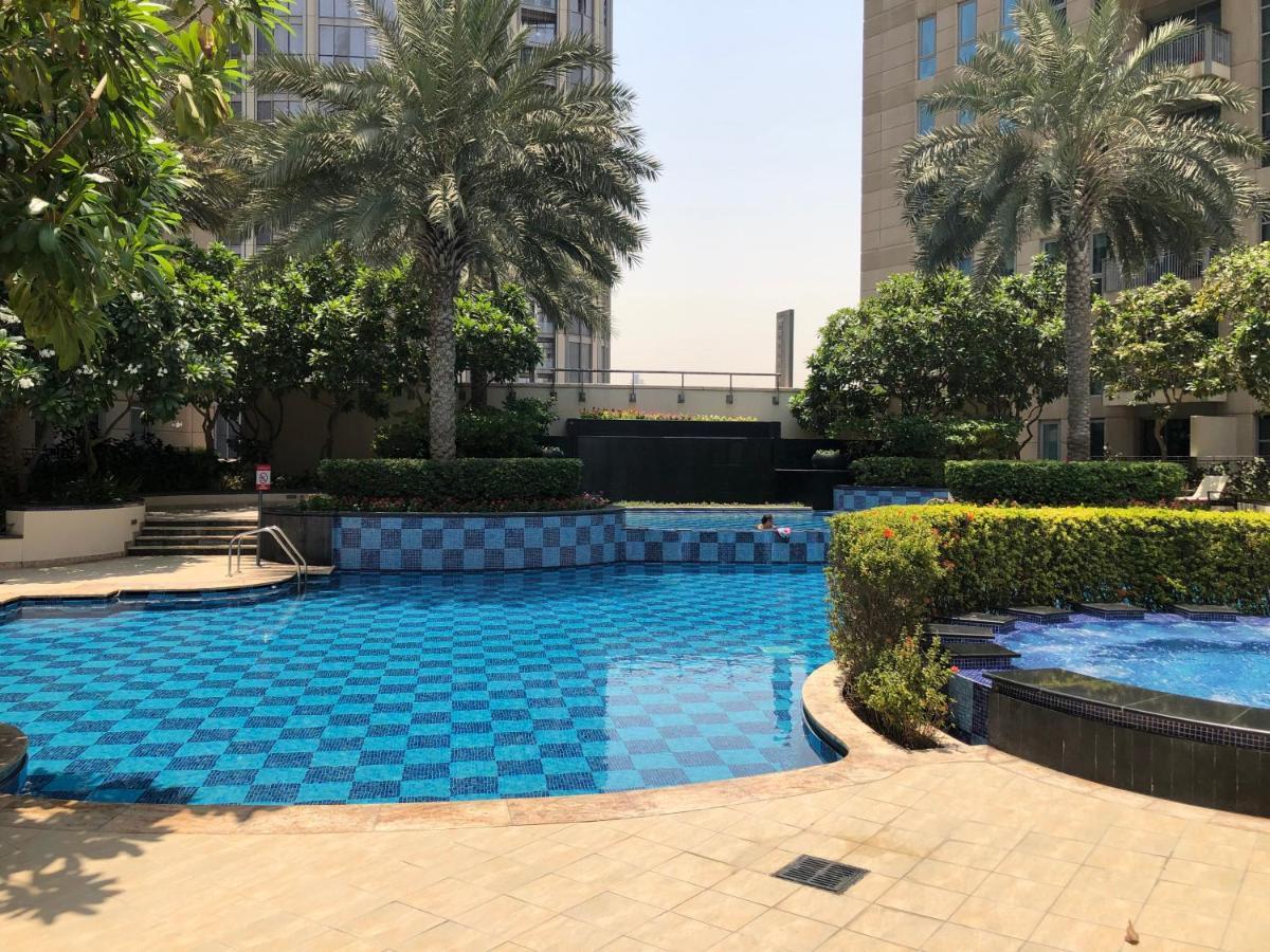 Ultimate 2 Bedroom Next To Burj Khalifa With Opera With Fountain Views دبي