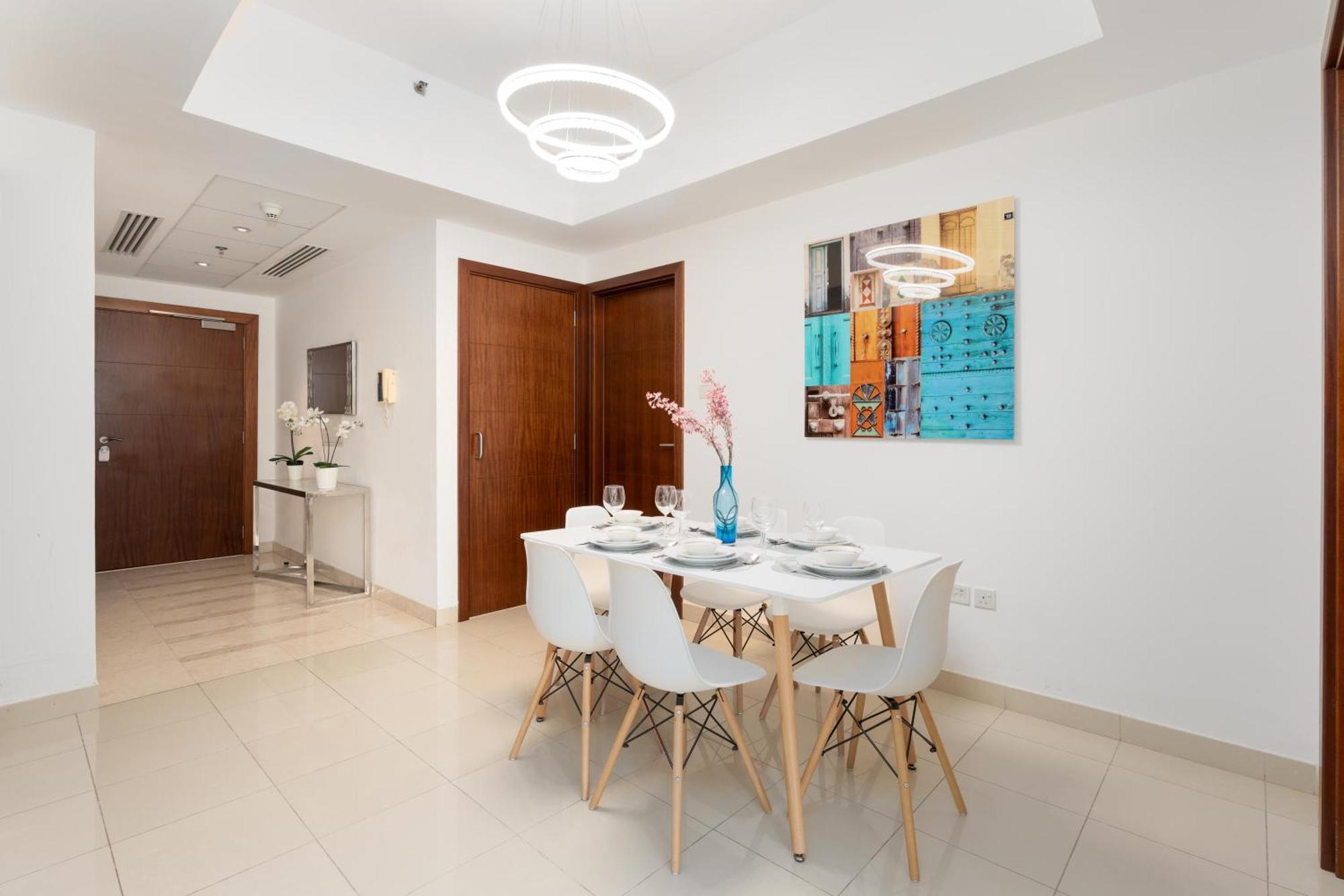 Ultimate 2 Bedroom Next To Burj Khalifa With Opera With Fountain Views دبي