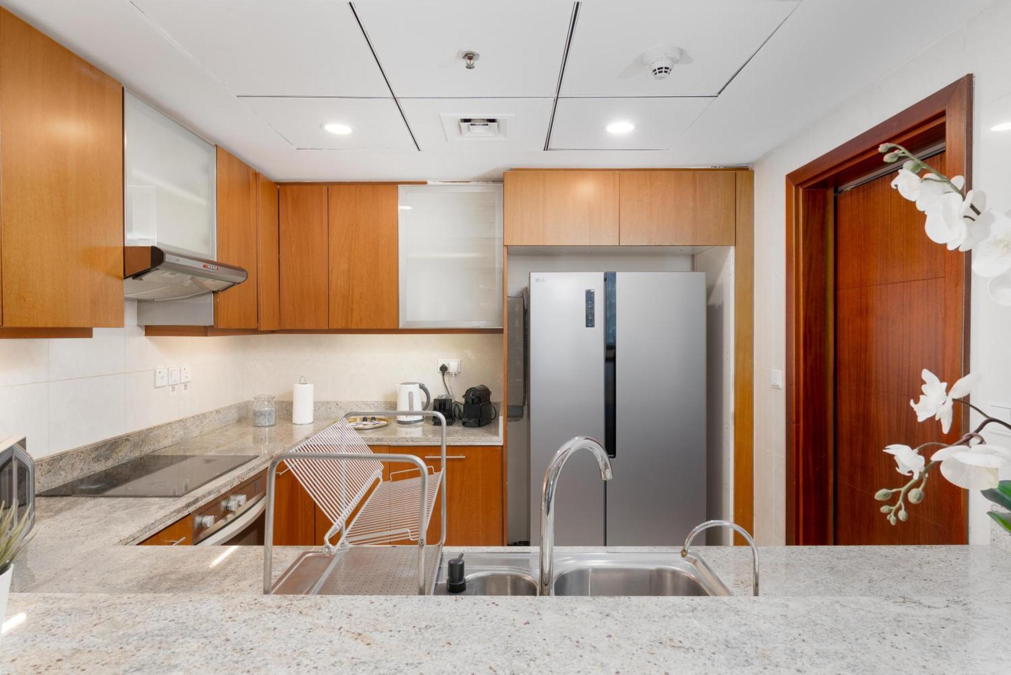 Ultimate 2 Bedroom Next To Burj Khalifa With Opera With Fountain Views * دبي